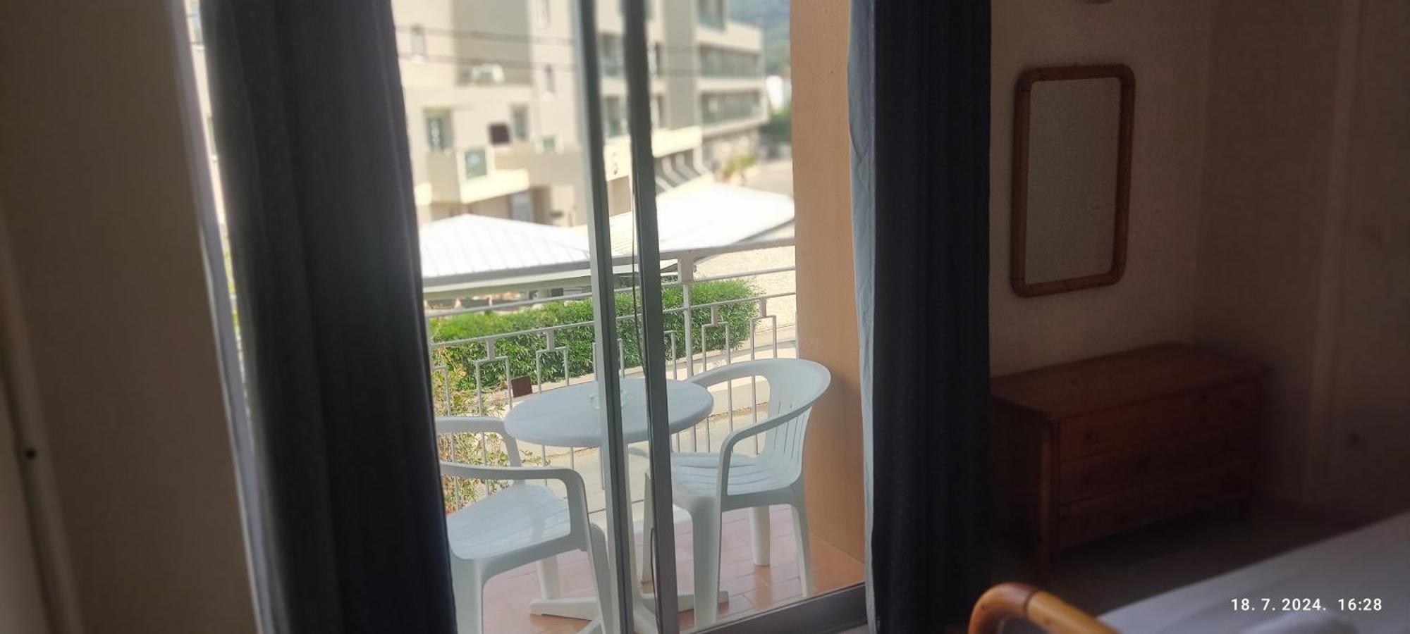 Pantheon Hall Hotel 梅松吉 外观 照片